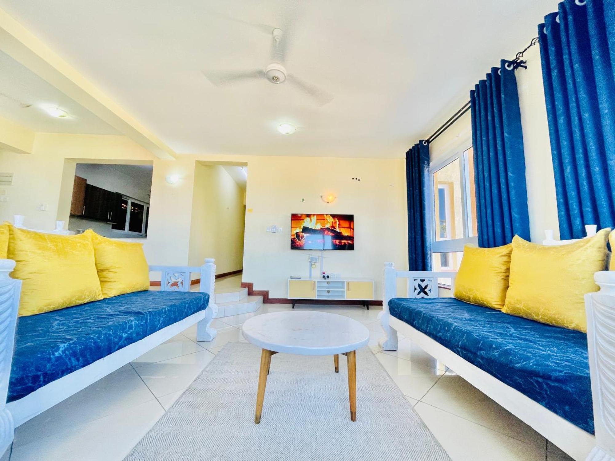 Bed and Breakfast Elna'S Nyali - Work & Unwind - Pool, Sea Views, Ac & Fast Wi-Fi Mombasa Exterior foto