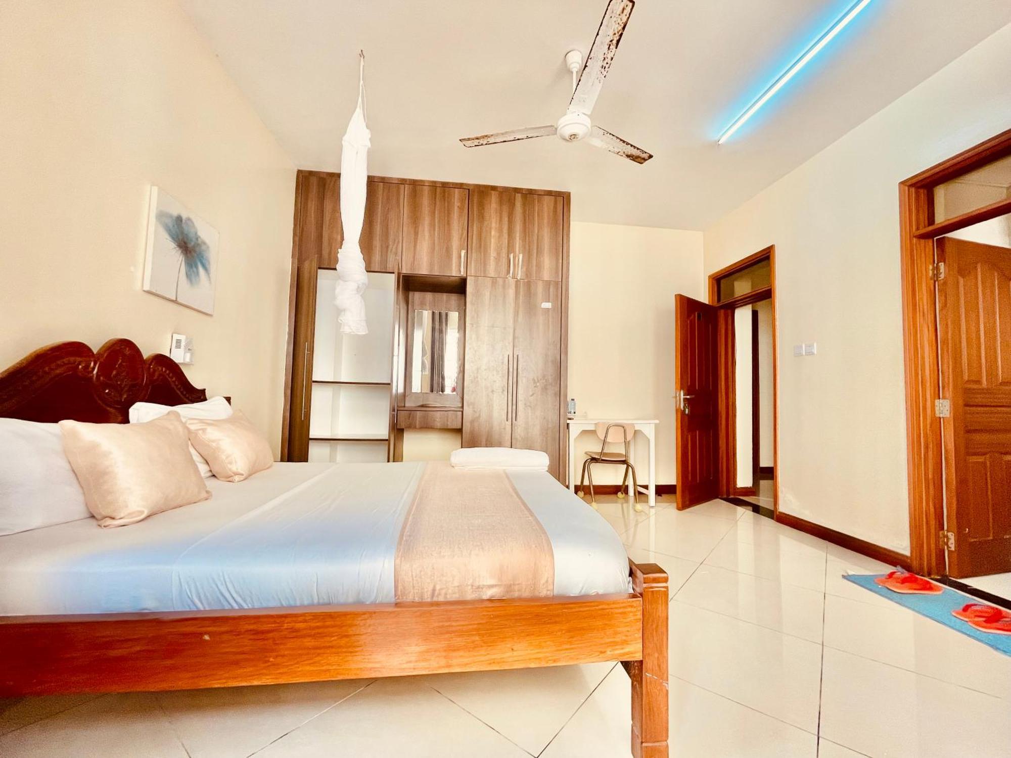 Bed and Breakfast Elna'S Nyali - Work & Unwind - Pool, Sea Views, Ac & Fast Wi-Fi Mombasa Exterior foto